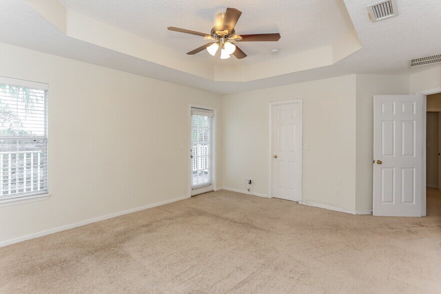 Building Photo - 11256 Panther Creek Ct