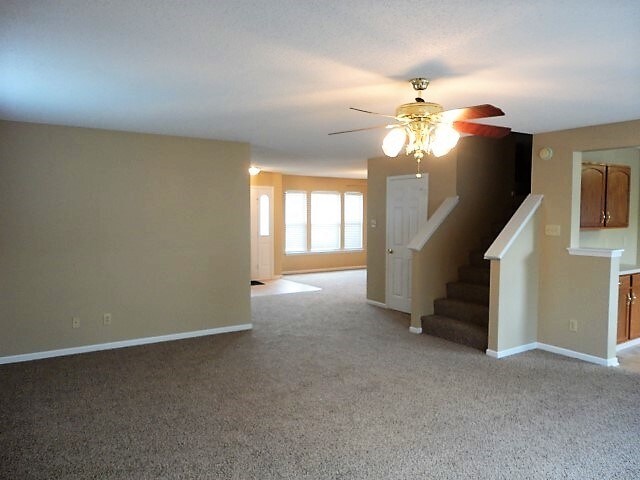 Building Photo - 13898 Meadow Lake Dr
