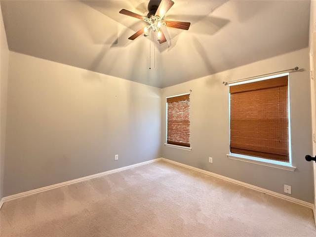 Building Photo - 1221 Hillcrest Dr