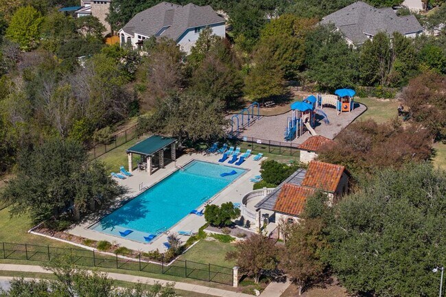 Building Photo - 2610 Orsobello Pl