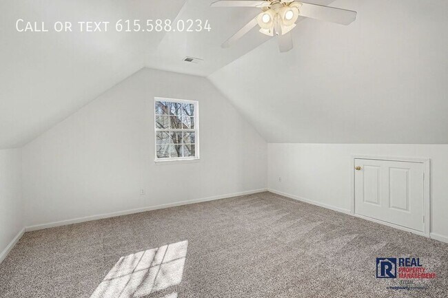 Building Photo - 1505 Chapman Ln