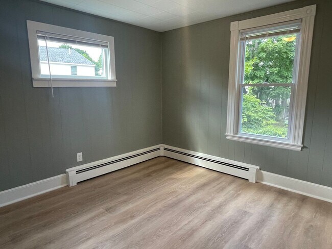 Building Photo - 38 Graham St