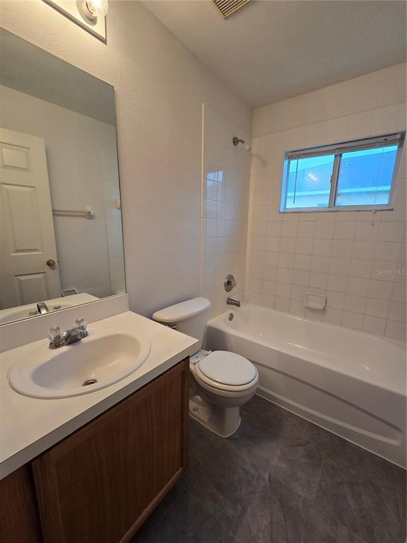 Building Photo - 11010 Whitecap Dr
