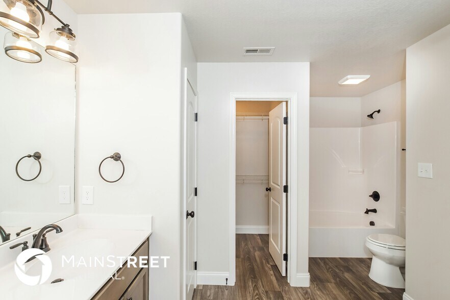 Building Photo - 3325 Townsend Pk Ln