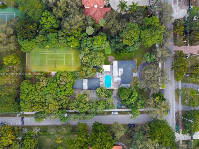 Building Photo - 7335 SW 104th St