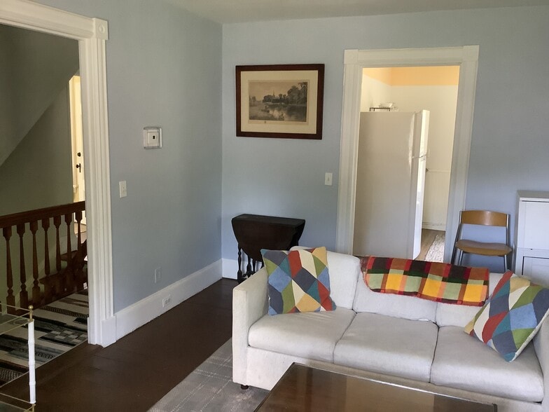 Living Room, to Stair Hall & Kitchen - 18 Hospital Hill Rd
