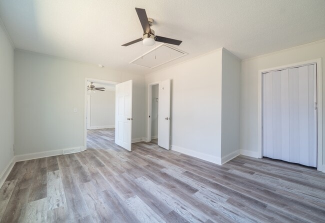 Building Photo - 1437 Briarcliff Dr