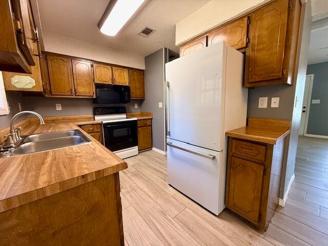 Building Photo - 331 Hudson Dr