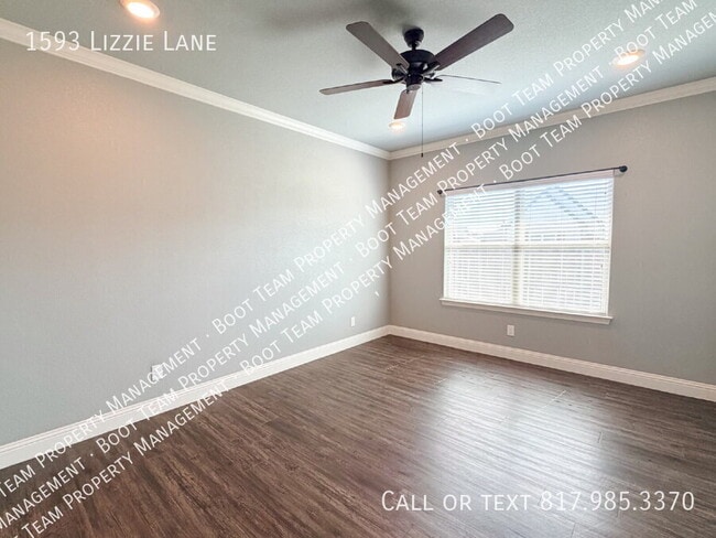 Building Photo - 1593 Lizzie Ln