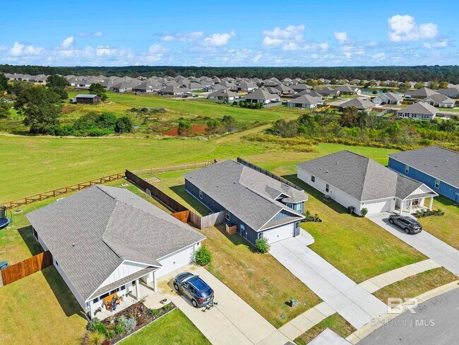 Building Photo - 13164 Shoshoney Cir