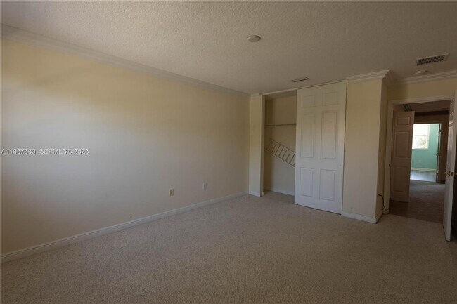 Building Photo - 5331 SW 159th Ave