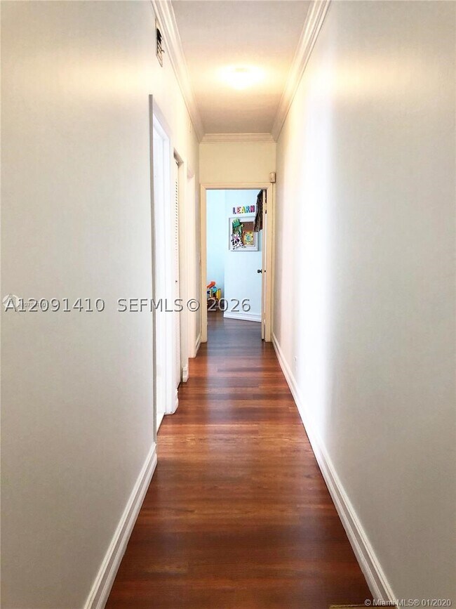 Building Photo - 1372 Veracruz Ln