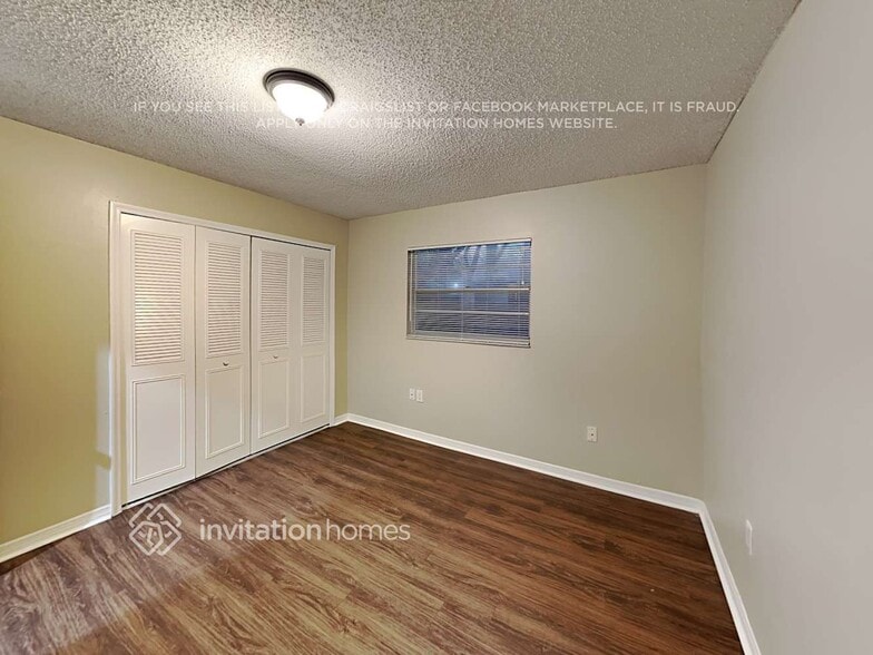 Building Photo - 6916 Sugarbush Dr