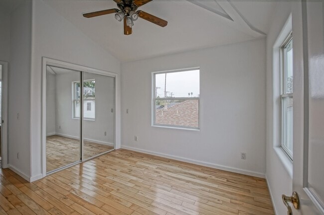 Building Photo - REMODELED, BRIGHT & SPACIOUS, 2-STORY HOME...