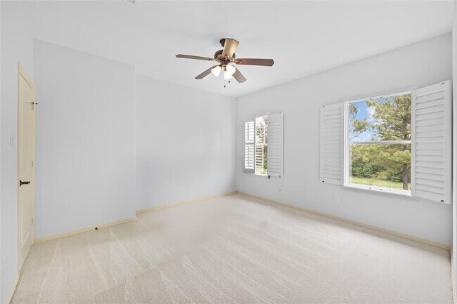 Building Photo - 5475 Harvest Oak Landing Dr