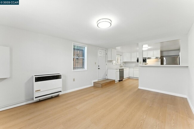 Building Photo - 1051 63rd St