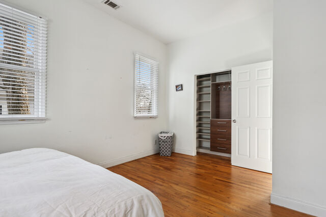 Master Bedroom - 58 Chester Ave SE