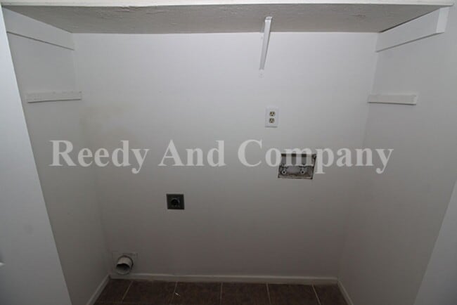 Building Photo - 4178 Brighton Dr