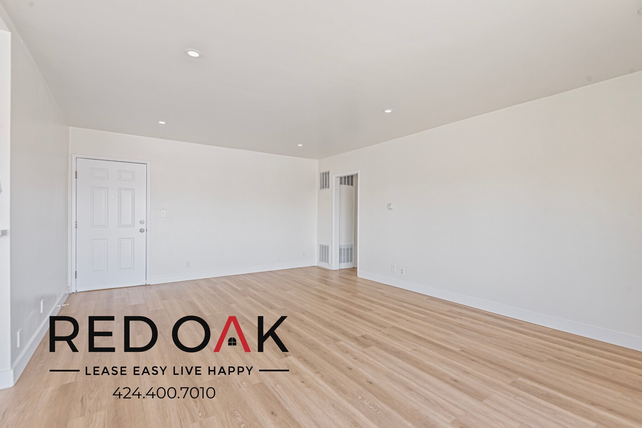 Building Photo - 3401 Ocean Park Blvd