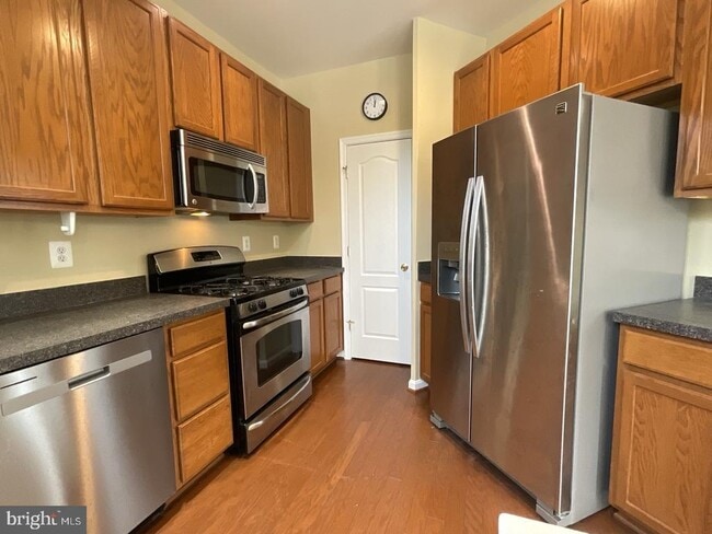 Building Photo - 117 Leather Fern Way