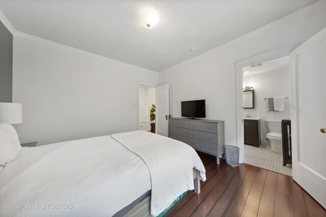 Building Photo - 556 W Roscoe St