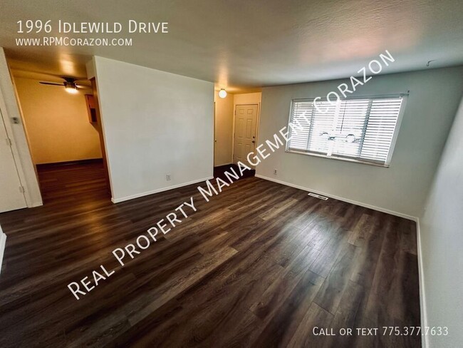 Building Photo - 2 Bedroom, 1 Bath, 1 Car Garage Apartment ...