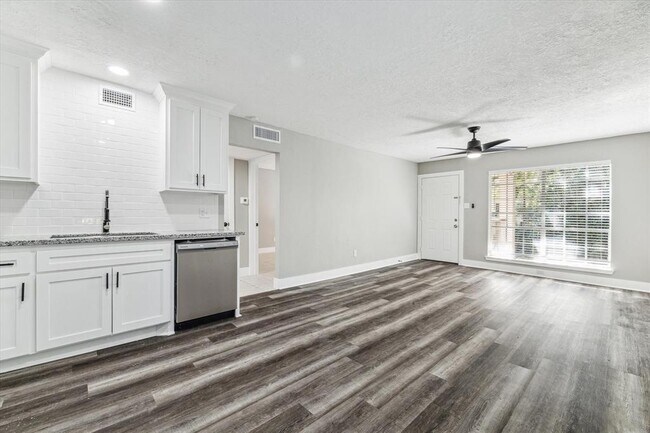 Building Photo - 2790 W T C Jester Blvd