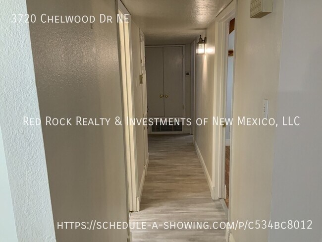 Building Photo - 3720 Chelwood Dr NE