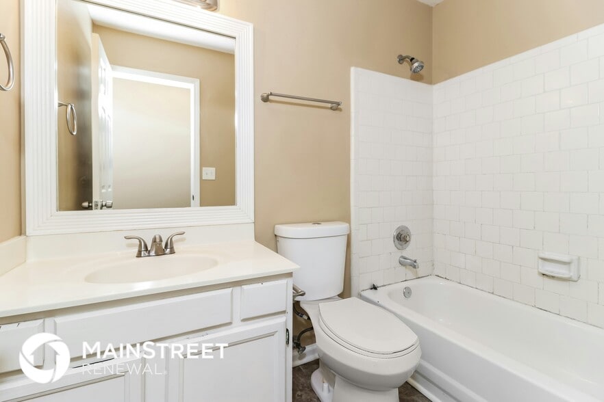 Building Photo - 835 Eagle Creek Dr NW