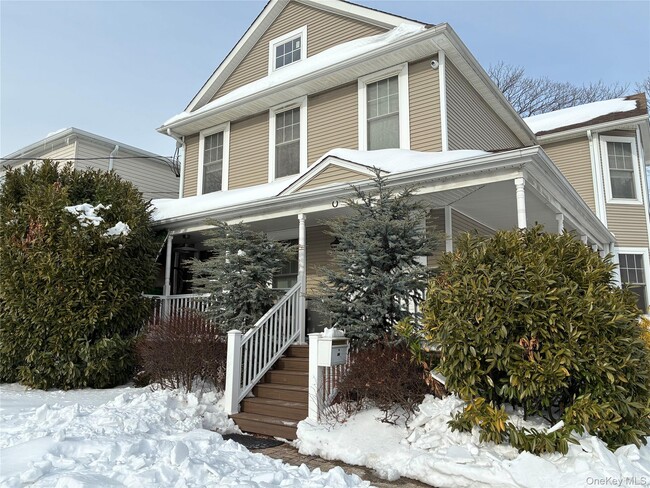 Building Photo - 24 Alice Ct