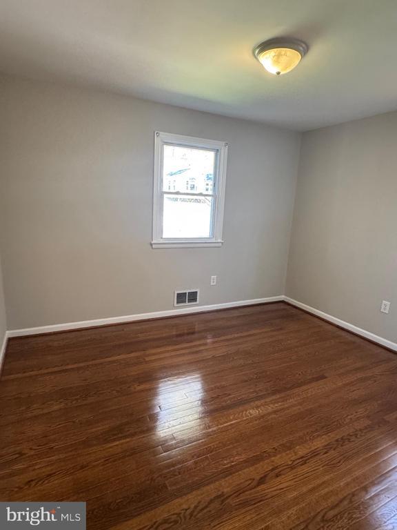 Building Photo - 9604 49th Ave