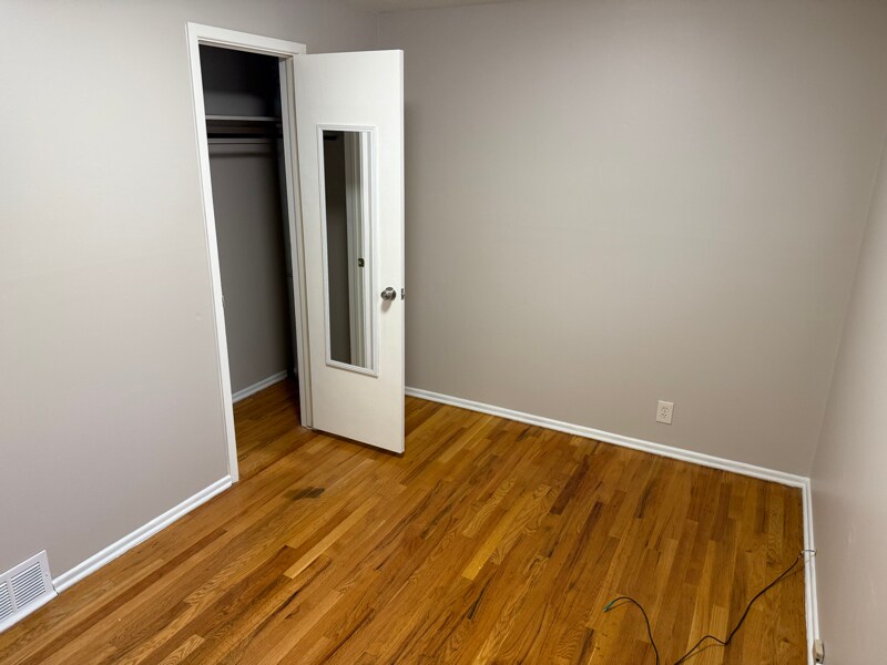 Building Photo - 4370 S Acoma St