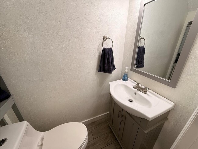 Building Photo - 4942 Coquina Key Dr SE