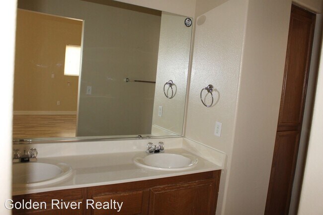 Building Photo - 2 br, 2 bath House - 5740 Sunken River Trail