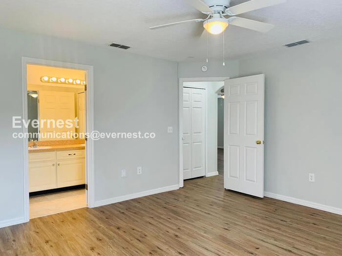 Building Photo - 942 Willie Mays Pkwy