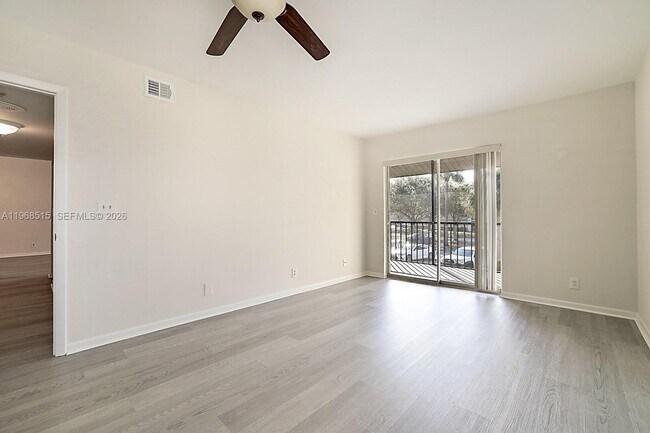 Building Photo - 6327 Chasewood Dr