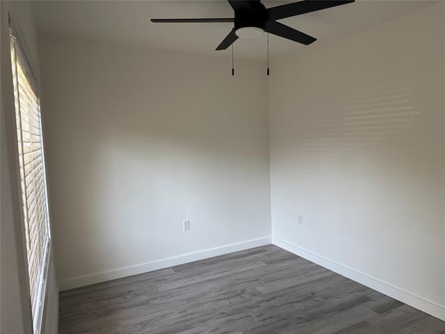 Building Photo - 310 Sunset Ct