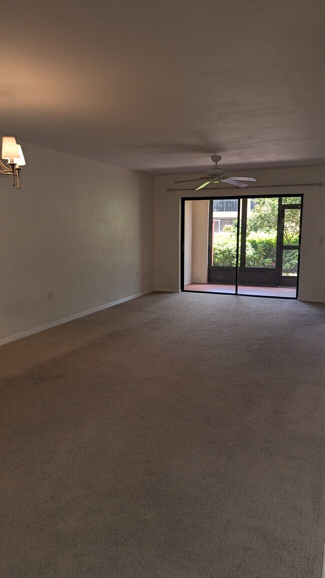 Building Photo - 9871 Citadel Ln