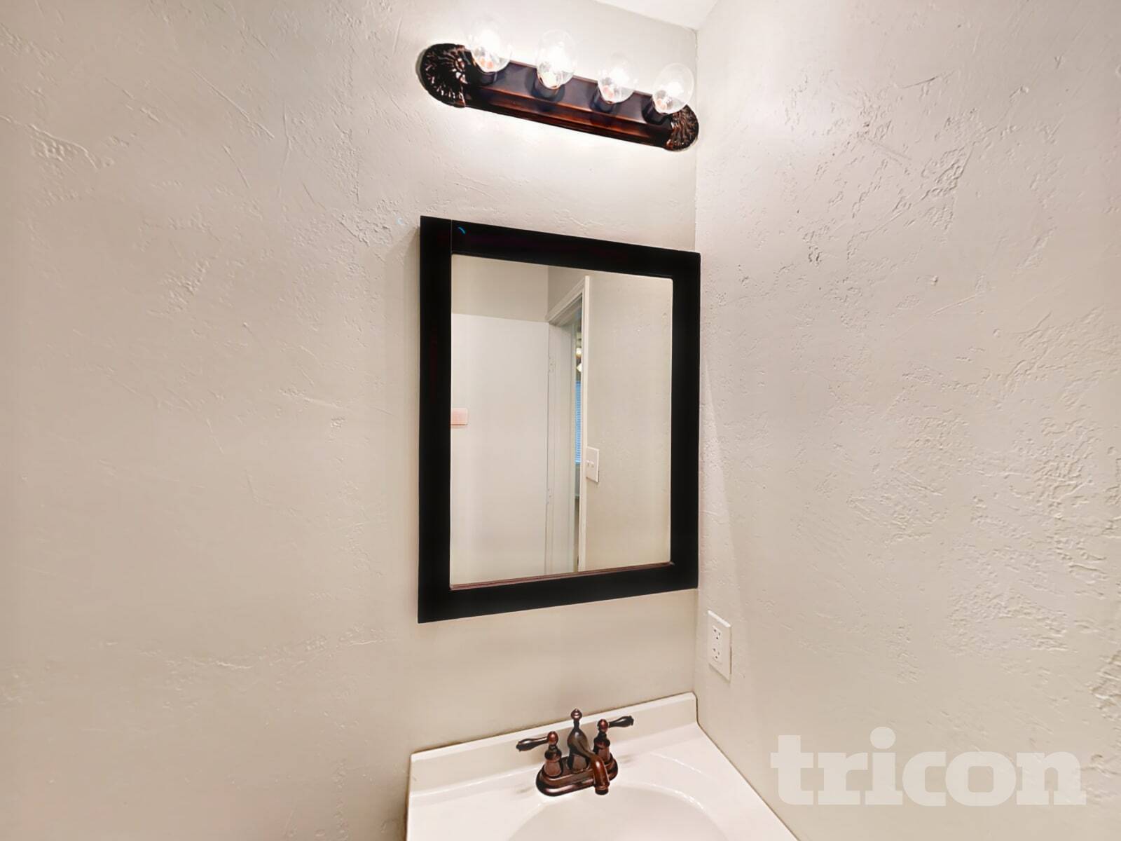 Building Photo - 5708 Woodsetter Ct