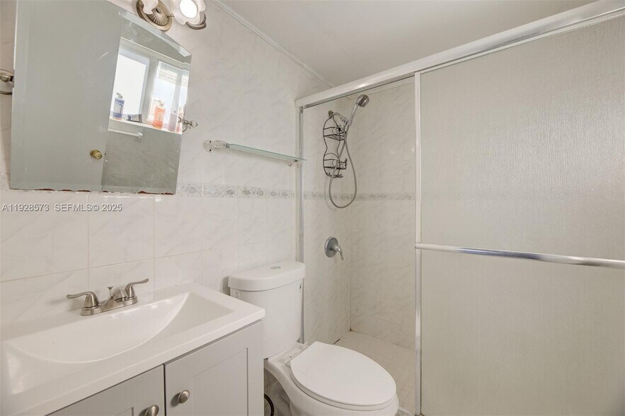 Building Photo - 3510 SW 39th St