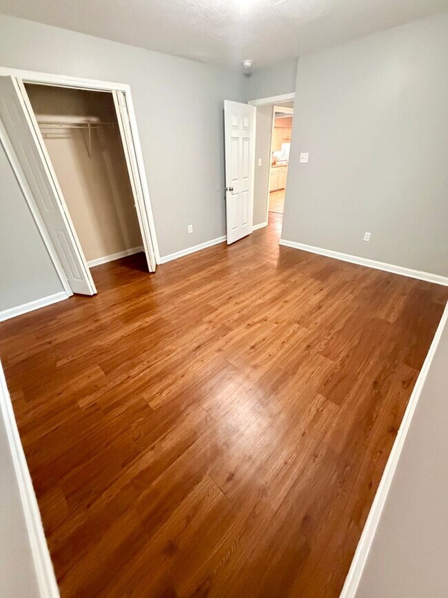 Building Photo - 2128 Will Fant Dr