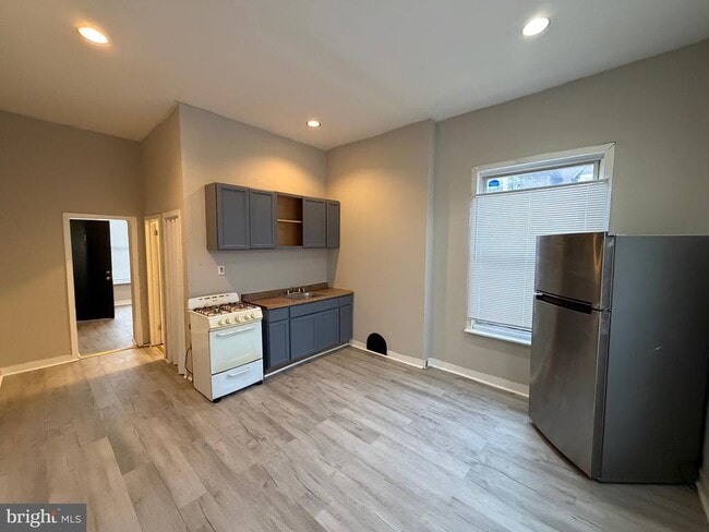 Building Photo - 4643 Leiper St