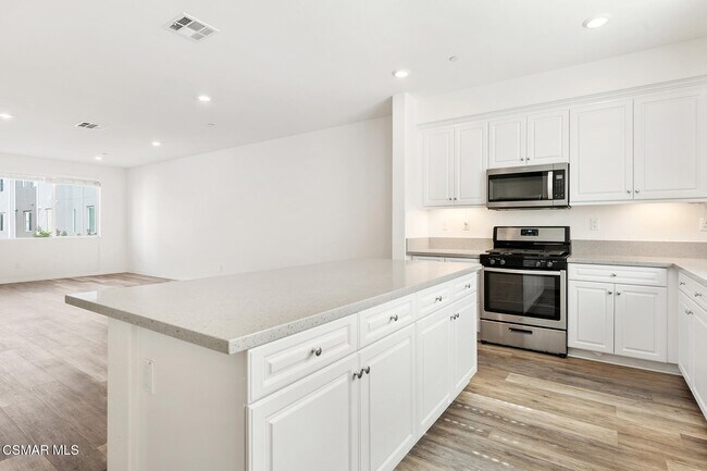 Building Photo - 14055 Ruby Ln