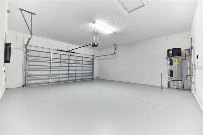 Building Photo - 12027 Grammar Ln