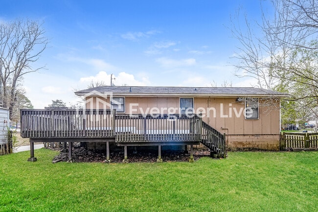 Building Photo - 121 Winchester Dr