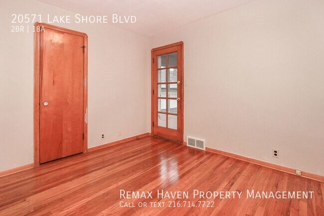 Building Photo - 20571 Lakeshore Blvd
