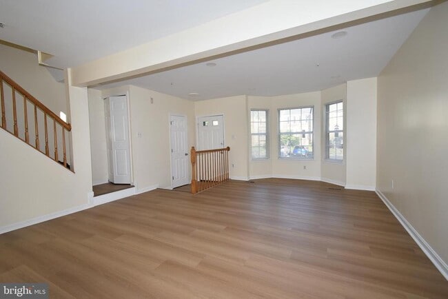 Building Photo - 1389 Walkabout Ct