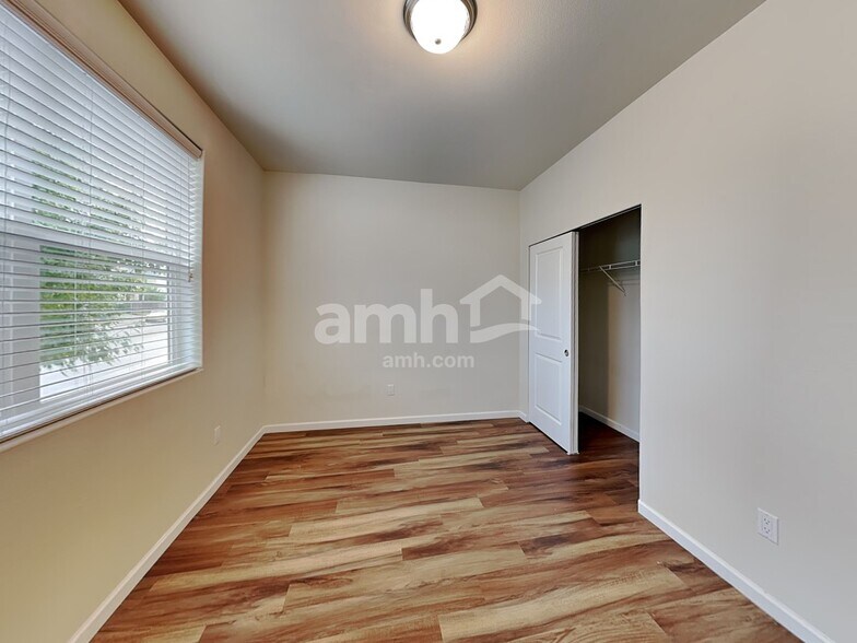 Building Photo - 16602 NE 91st St