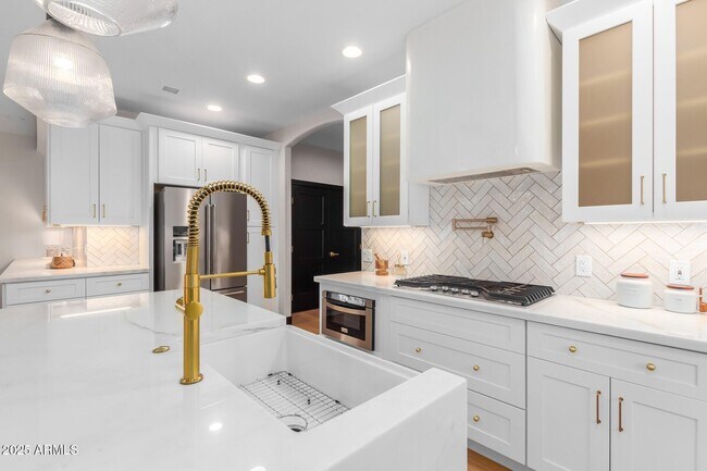 Building Photo - 3759 S Dew Drop Ln