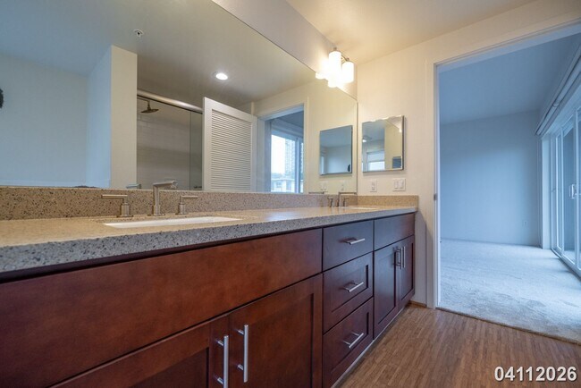 Building Photo - Ka Malanai @Kailua 3-bedroom 2-bath End Unit